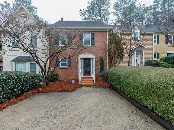 2nd image of 1442 Old Virginia Ct SE