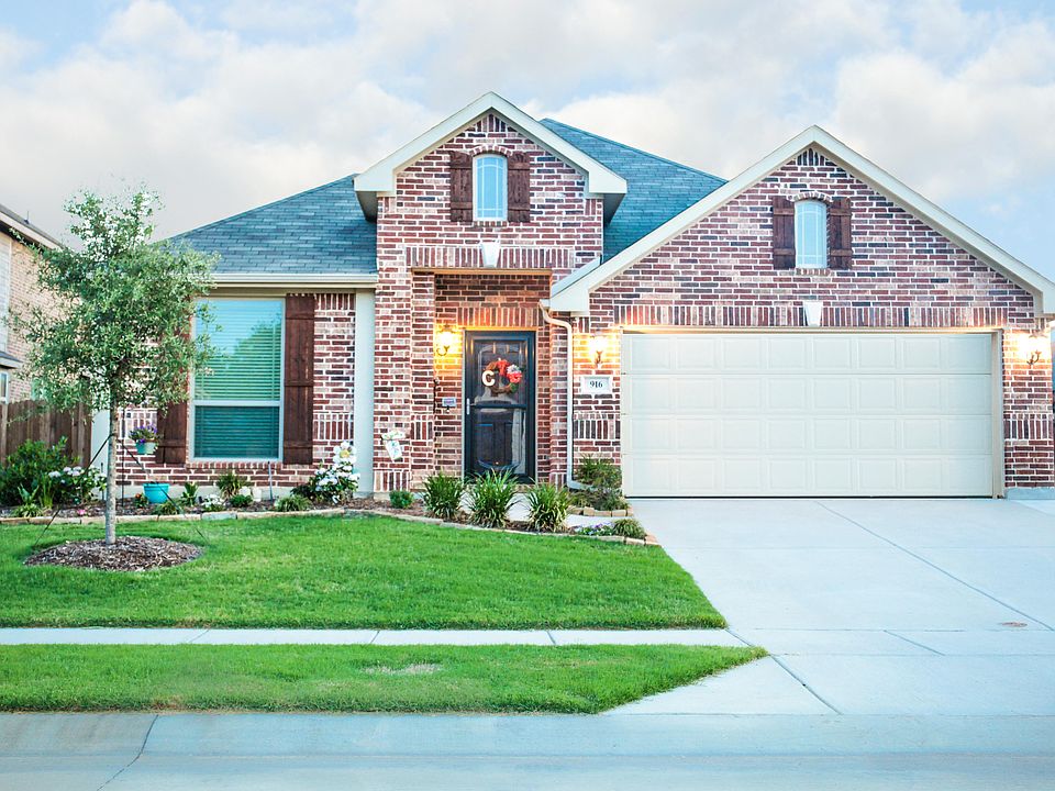 916 Longhorn Dr