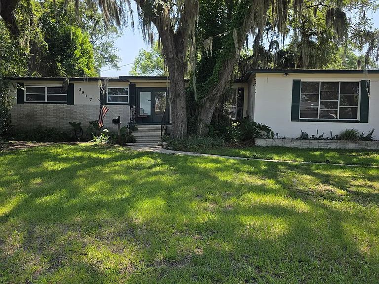 3917 Bess Rd — Photo 1