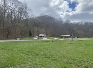 1177 Halls Creek Rd, Waverly, TN 37185
