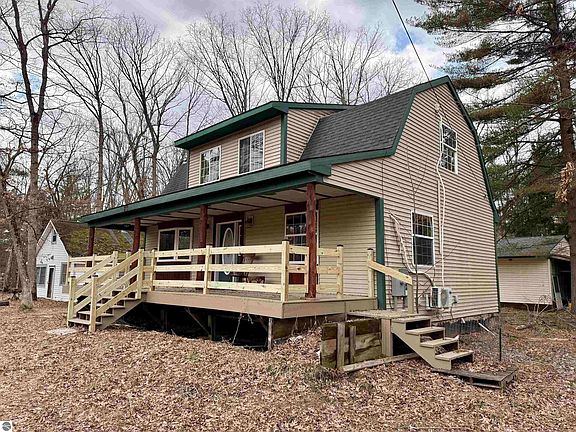 3rd image of 3177 Allen Rd