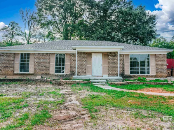 558 Marcus Dr, Mobile, AL 36609