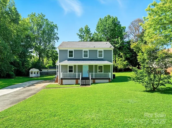 9516 Wood Beam Ct, Mint Hill, NC 28227