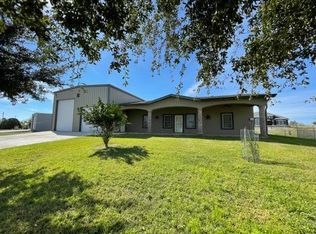 200 Olmos St, Zapata, TX 78076