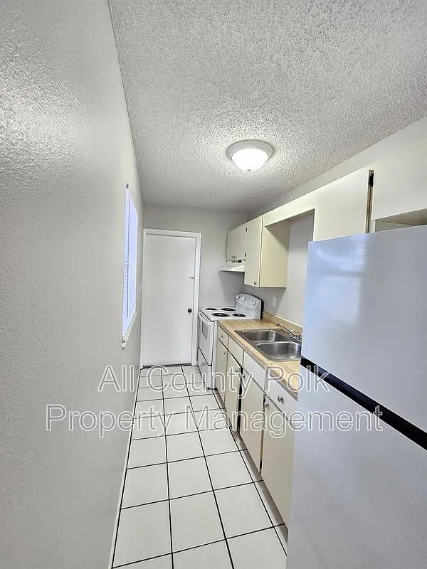 1 bed, 1.0 bath, 612 sqft, $875 — Photo 3