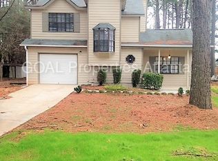 8598 Forest Pointe Dr, Jonesboro, GA 30238