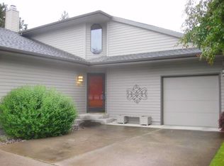 707 W Briar Cliff Ct, Spokane, WA 99218