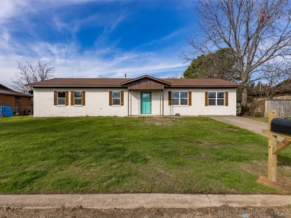 305 Roberts Rd, Durant, OK 74701
