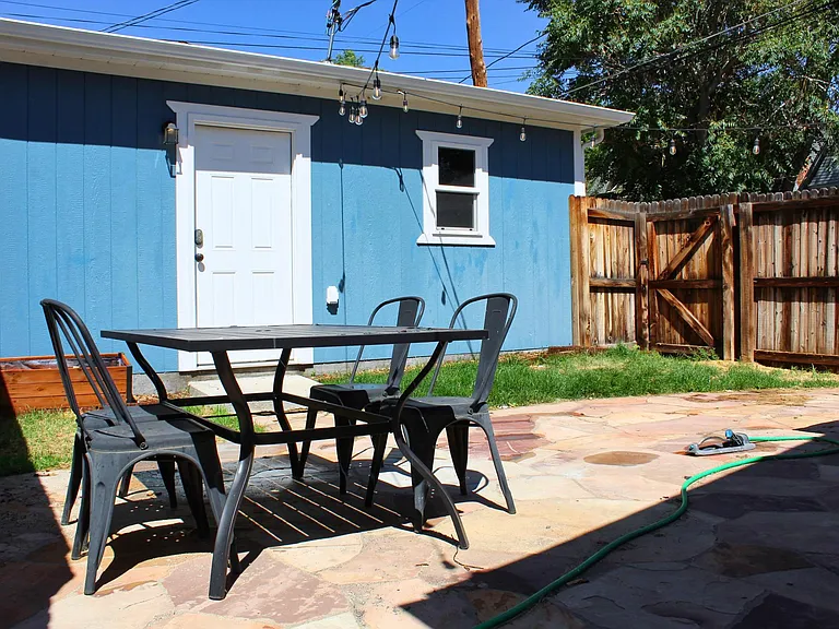 3319 Julian St — Photo 23