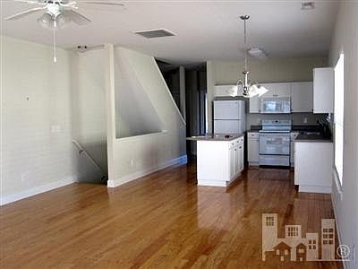 4th image of 809 N Carolina Beach Avenue #2