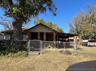 312 W 2nd St, Oilton, OK 74052