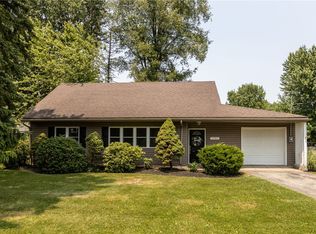 1090 Starr Rd, Crescent, PA 15046