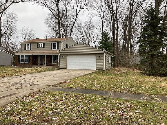 2nd image of 263 Cherry Ln