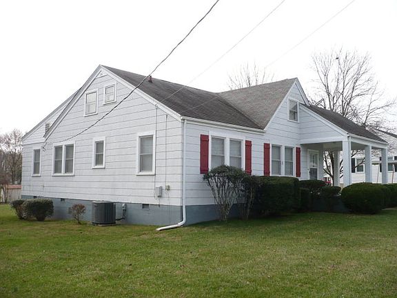 3rd image of 603 Henry St