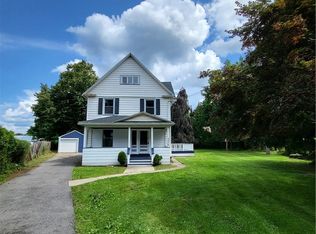 3376 Saint Paul Blvd, Rochester, NY 14617