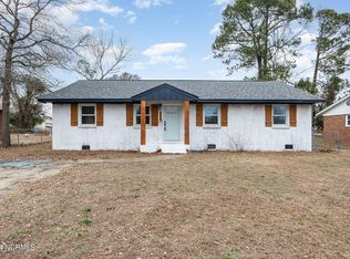 4310 Forest View Dr, Fayetteville, NC 28304