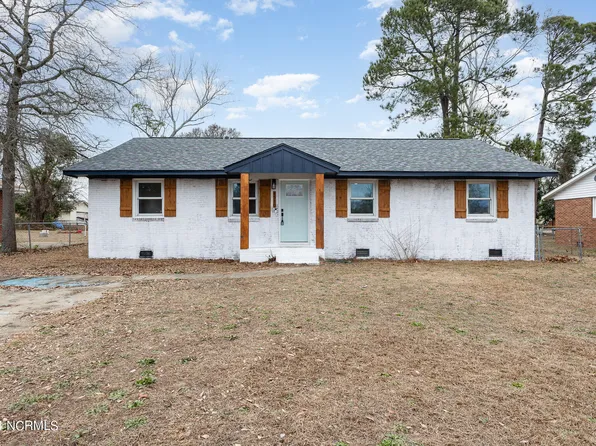4310 Forest View Drive, Fayetteville, NC 28304