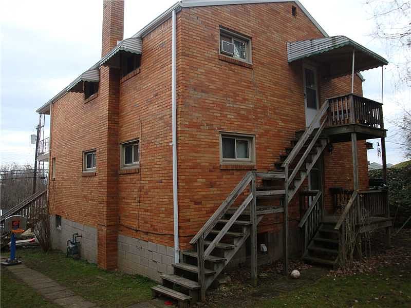 2nd image of 144 E Eugene St