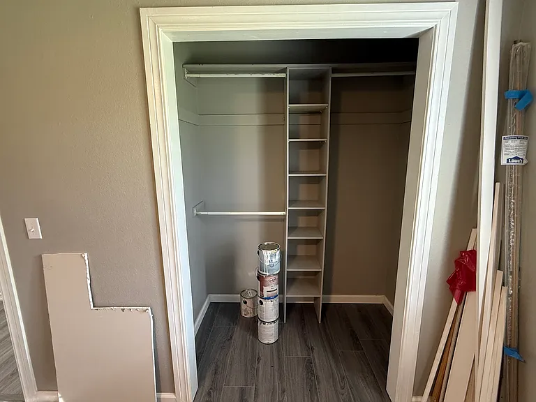 1008 S Lowry St — Photo 11