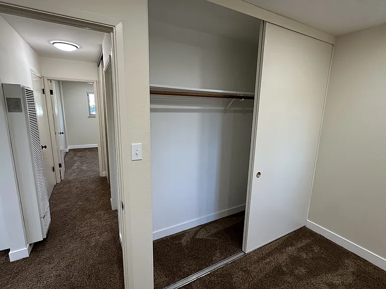 20317 Wisteria St — Photo 14