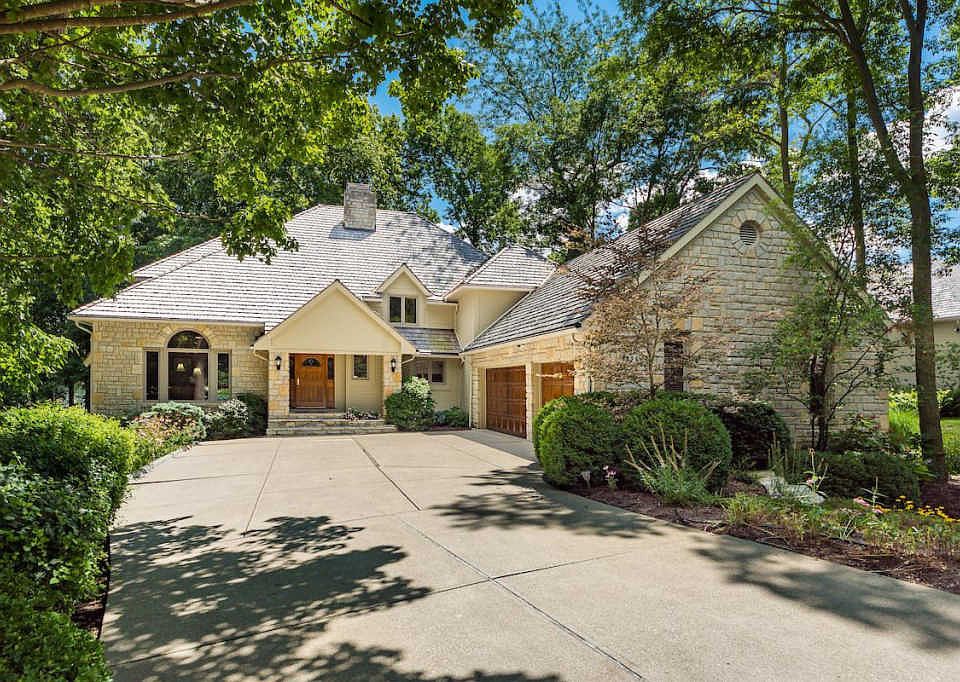 1st image of 5499 Aryshire Dr