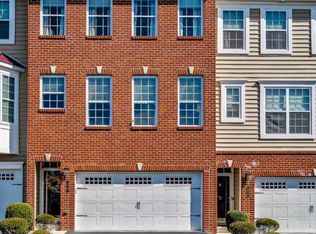 24 Rosy Ridge Ct, Telford, PA 18969