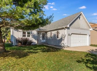 235 Homewood Dr, Bolingbrook, IL