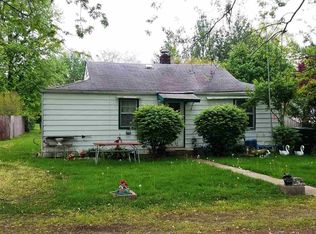 122 N Hodson Ave, Muncie, IN 47303