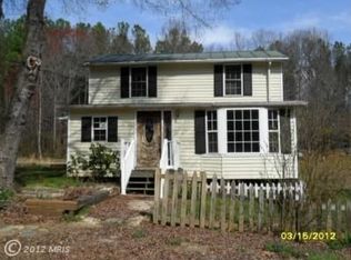 2675 W Hoover Rd, Haywood, VA 22722