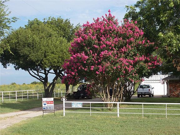 3rd image of 7762 Fm Road 1390