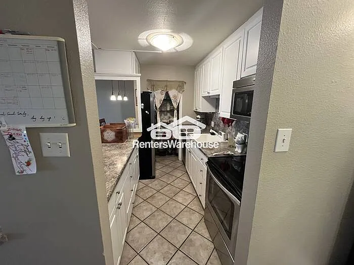 1020 15th St #13J — Photo 2