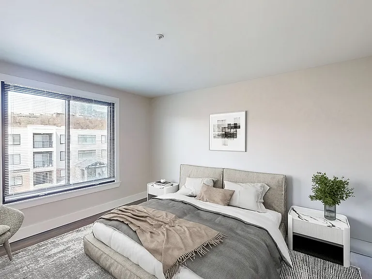 River Club Apartments — Photo 9