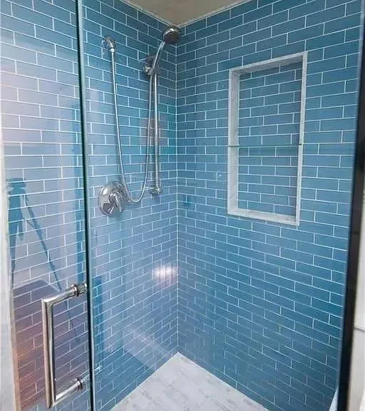 20 Carroll Ave — Photo 24