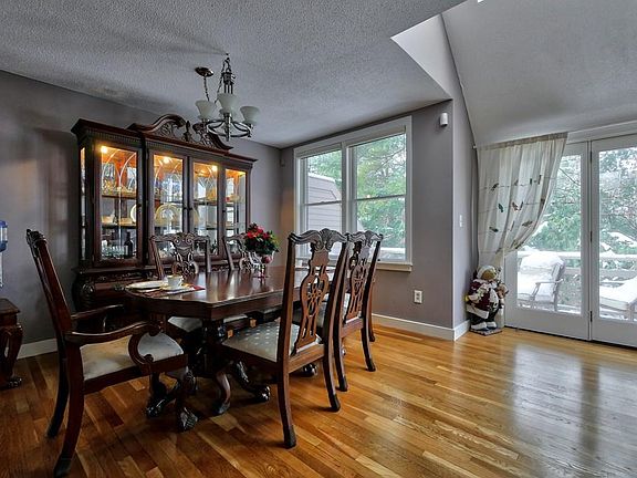 5th image of 27 Green Heron Ln #27