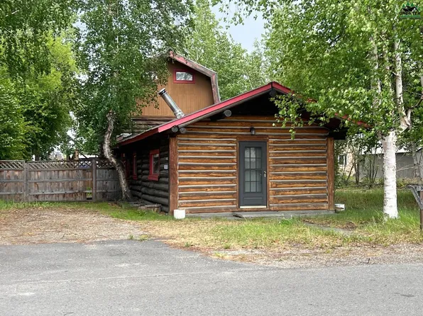 1541 Mary Ann St, Fairbanks, AK 99701