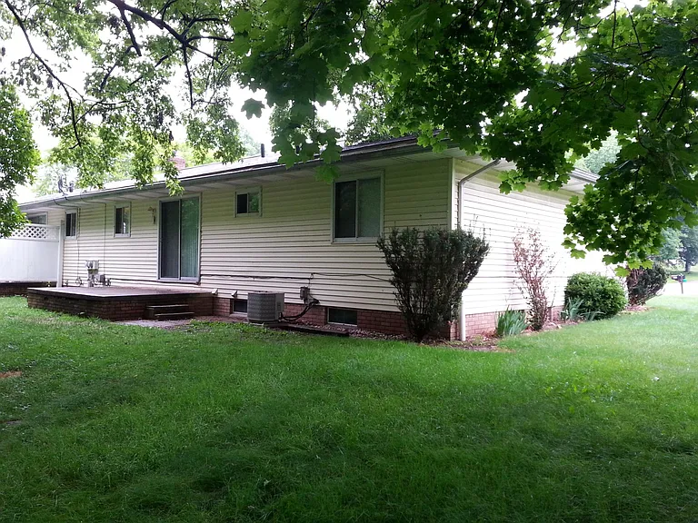 1065 Northcrest Dr #1065 — Photo 5
