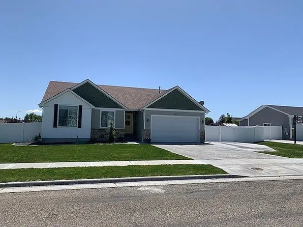 444 Adobe Ct, Idaho Falls, ID 83404