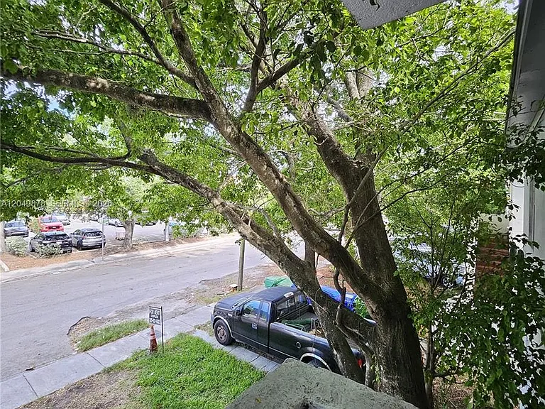 822 SW 31st Ave #822 — Photo 14