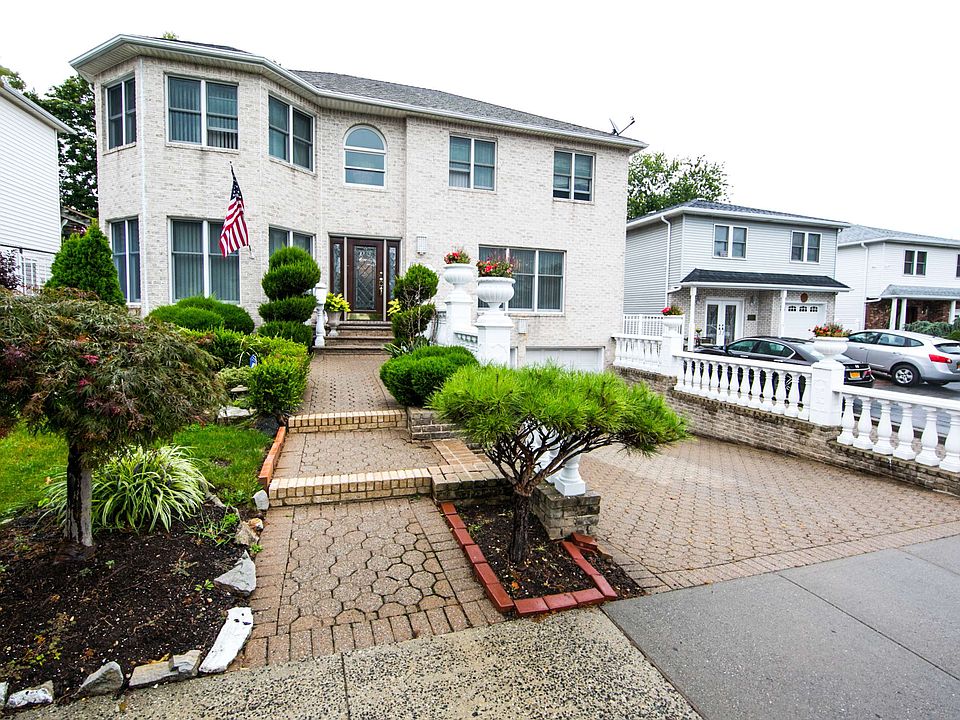 1st image of 15 Boyce Ave