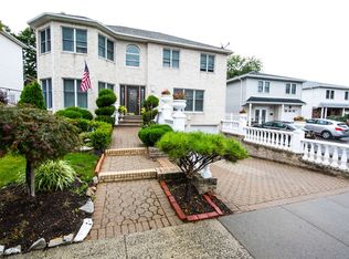 15 Boyce Ave, Staten Island, NY 10306