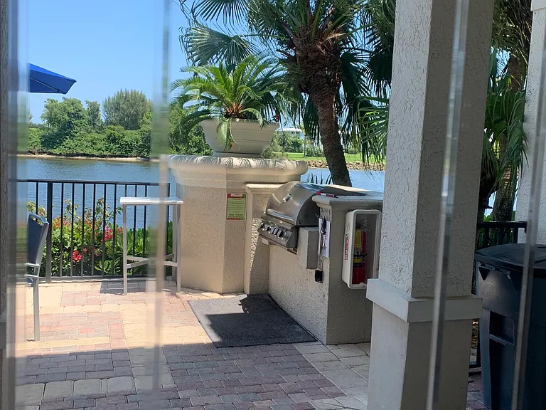 2120 Tuscany Way — Photo 12