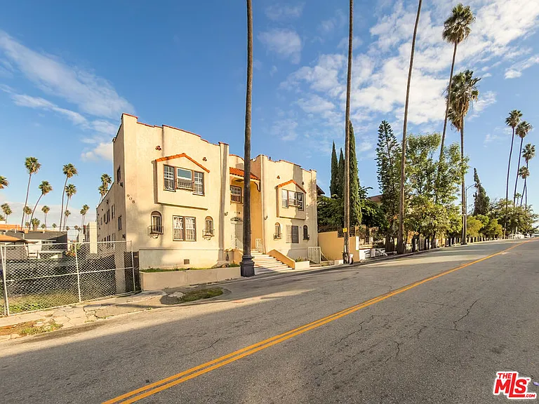 908 S Normandie Ave #7 — Photo 5