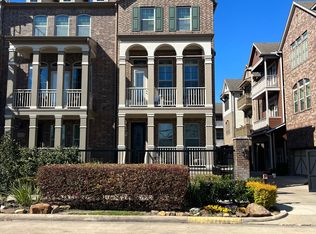 1621 W 23rd St, Houston, TX 77008