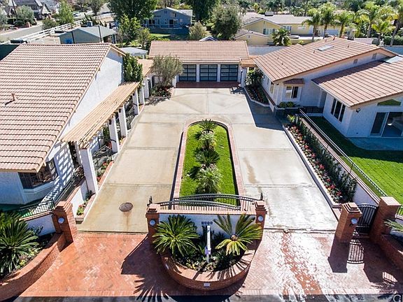 4th image of 7690 E Eucalyptus Way