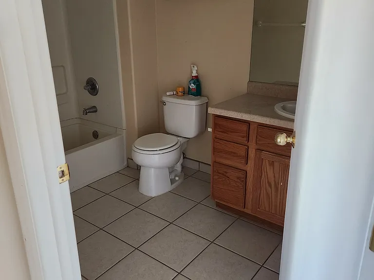 796 Castle Valley Blvd #H — Photo 7