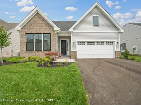 6 Salkin Way, Freehold, NJ 07728