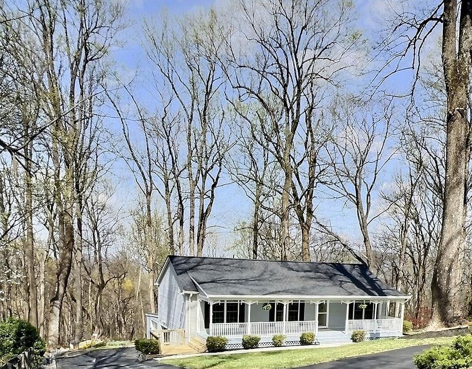 1st image of 49 Pocahontas Rd