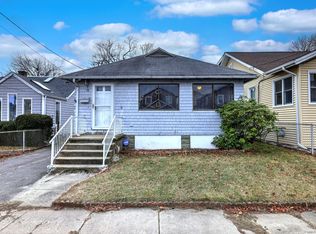 10 Hauser St, Milford, CT 06460