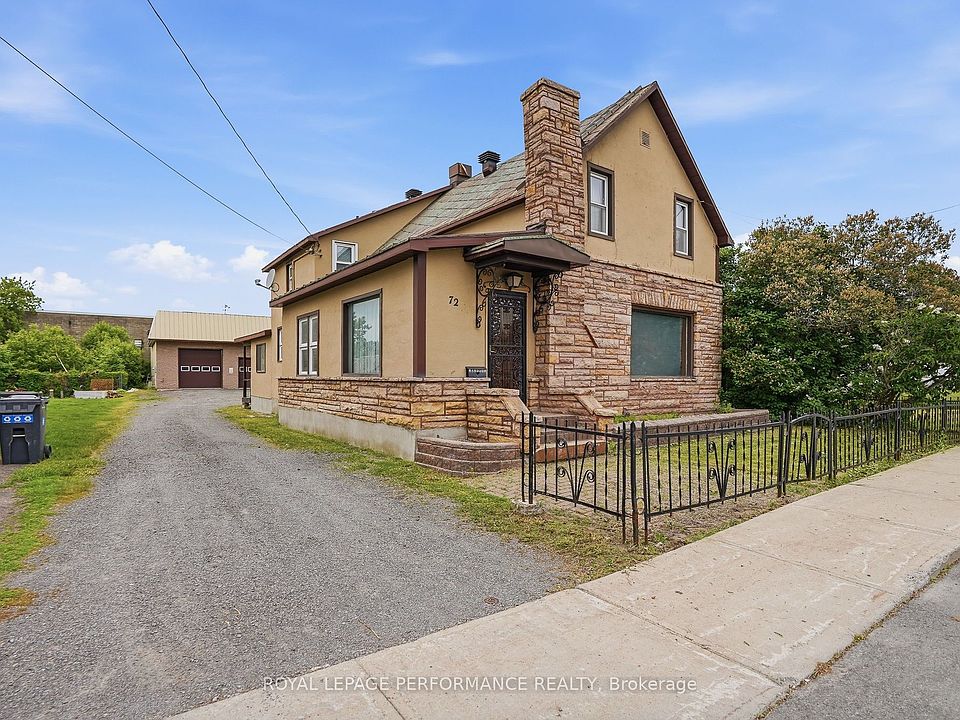 1st image of 72 Longueuil St