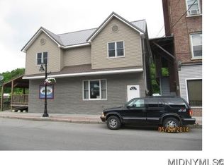 78 N Main St, Dolgeville, NY 13329